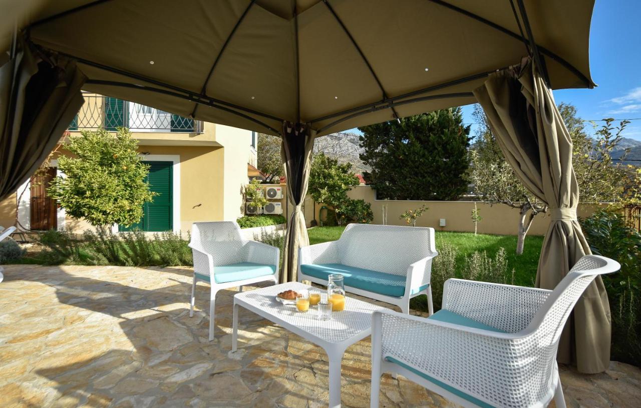 Villa Mater - Luxuriously Equipped Villa With A 15M Long Swimming Pool Žrnovnica Exterior foto